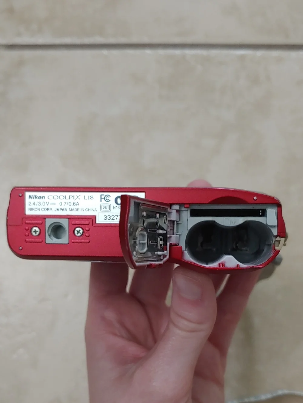 Nikon Coolpix L18 Digital Camera Red Compact Point-and-Shoot - PARTS ONLY